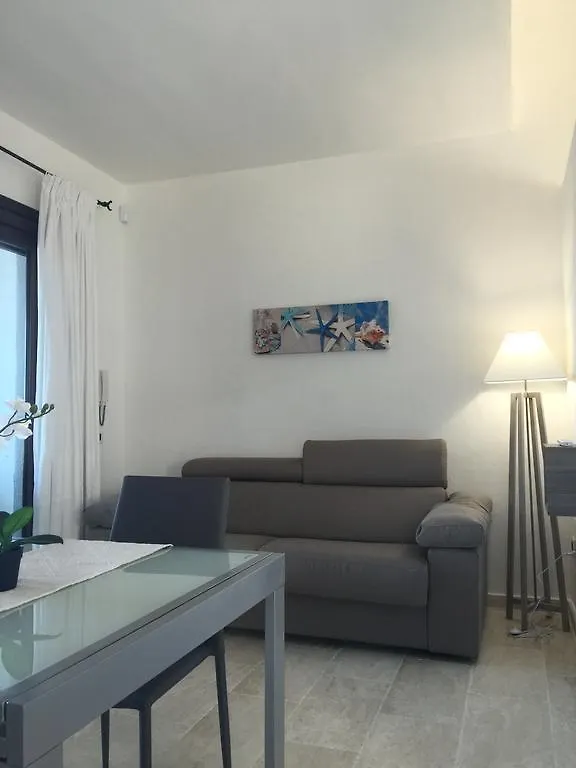 Le Maree Apartments Cannigione Holiday home